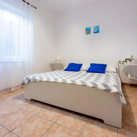 Zoricic Apartment Novi Vinodolski